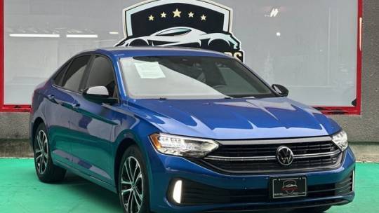 2024 Volkswagen Jetta Sport — Sedan — 3,138 mi — Olmito, TX