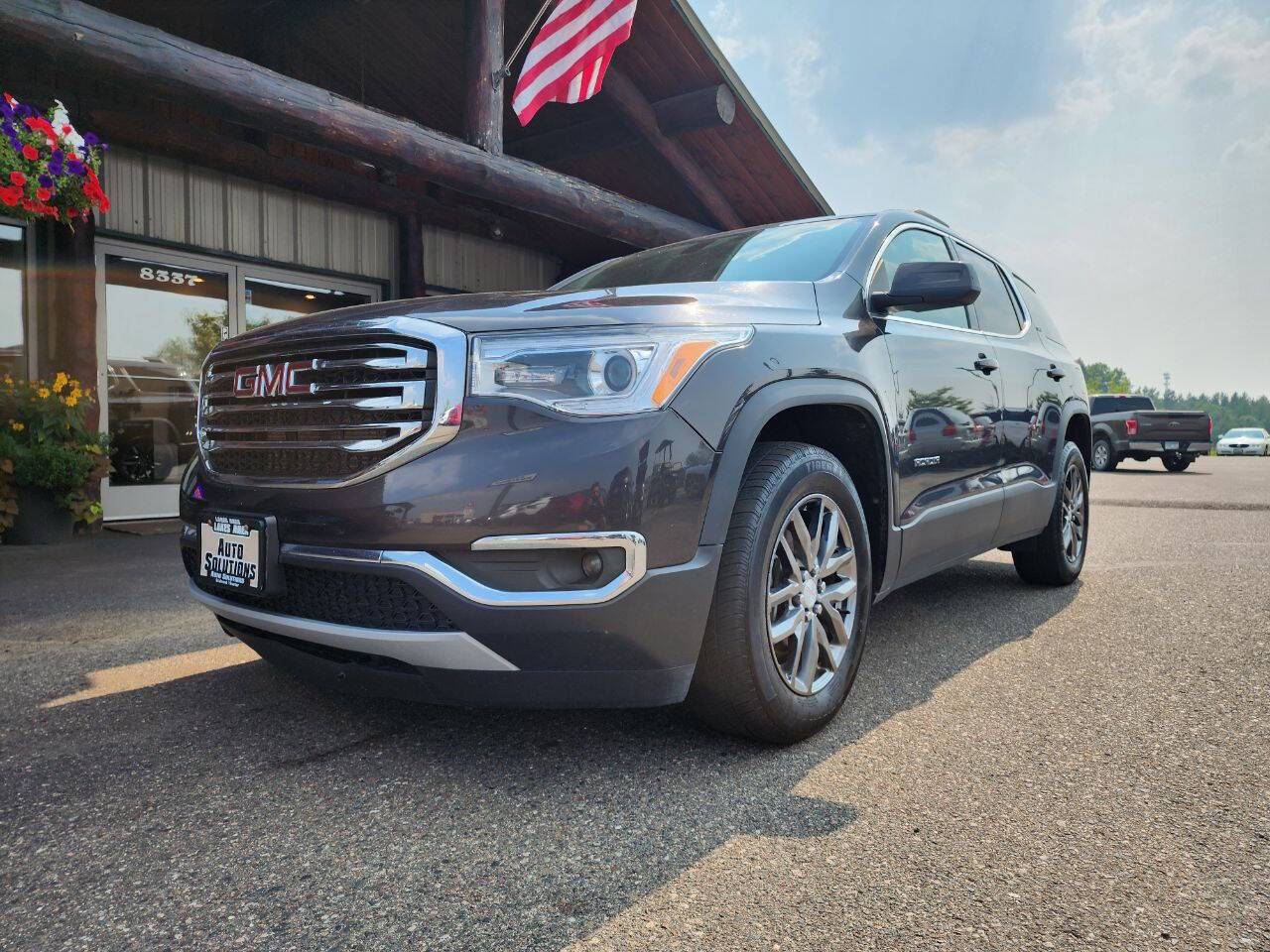 2017 GMC Acadia SLT — SUV — 105,877 mi — Baxter, MN