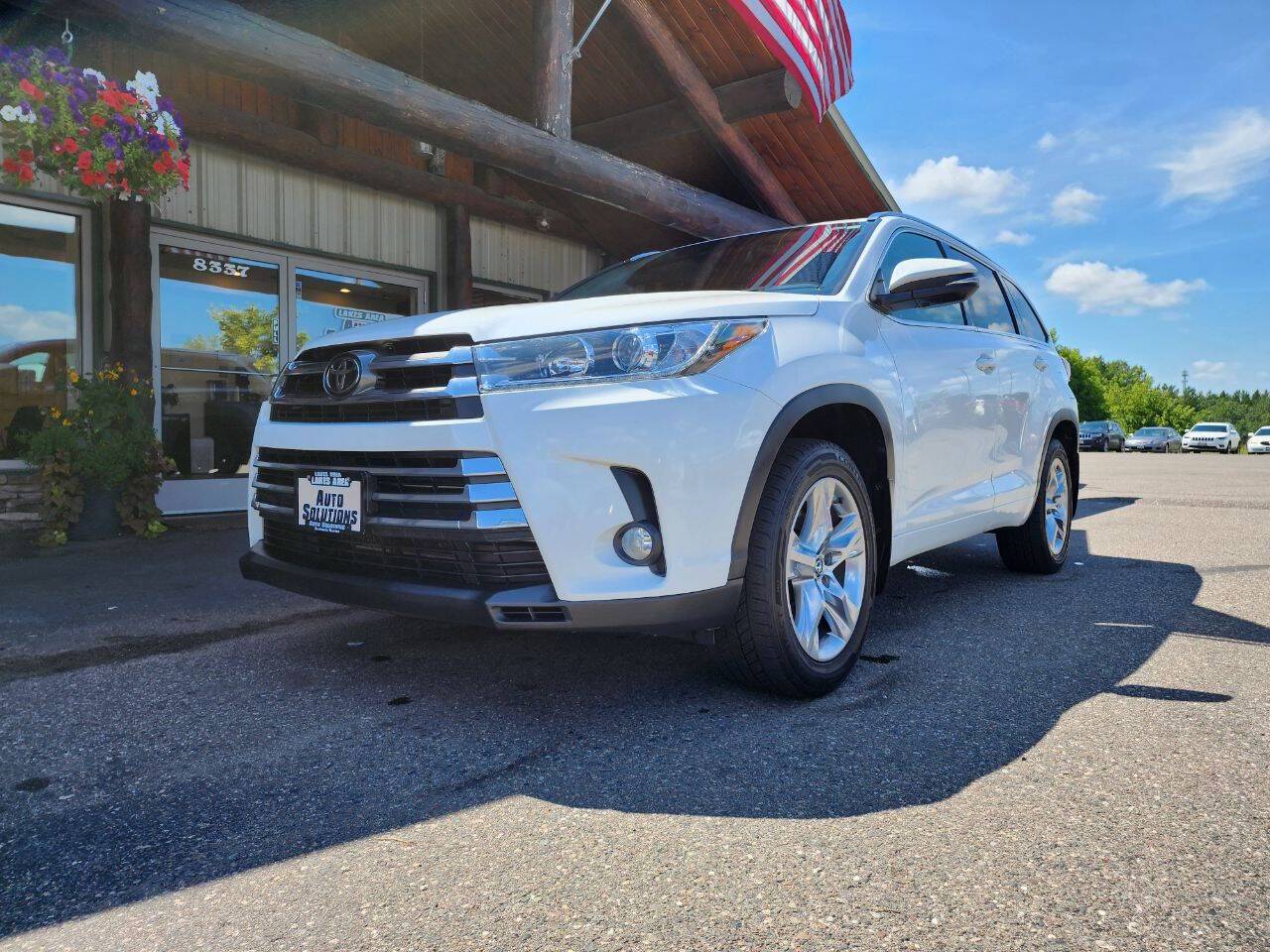 2017 Toyota Highlander Limited — SUV — 143,676 mi — Baxter, MN