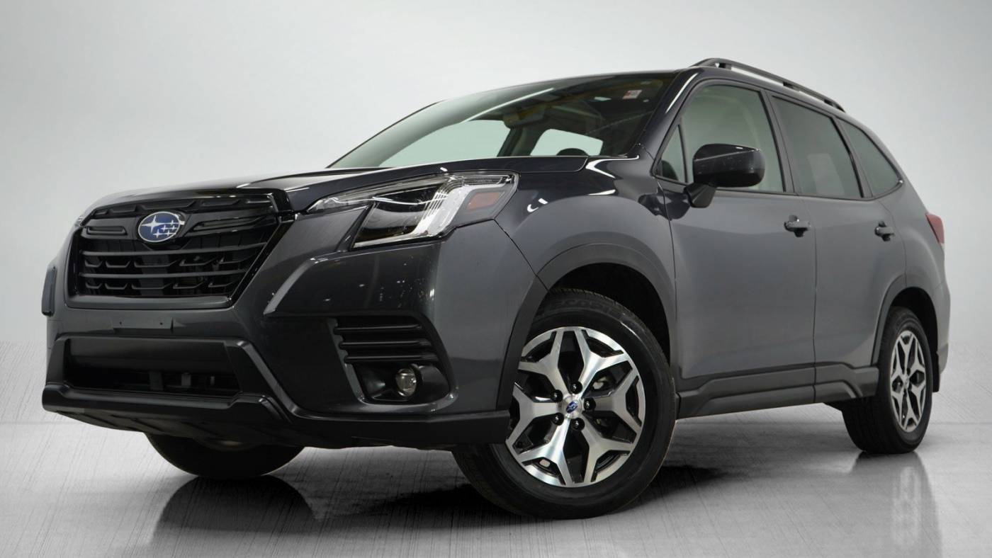 2024 Subaru Forester Premium — SUV — 13,689 mi — South St Paul, MN