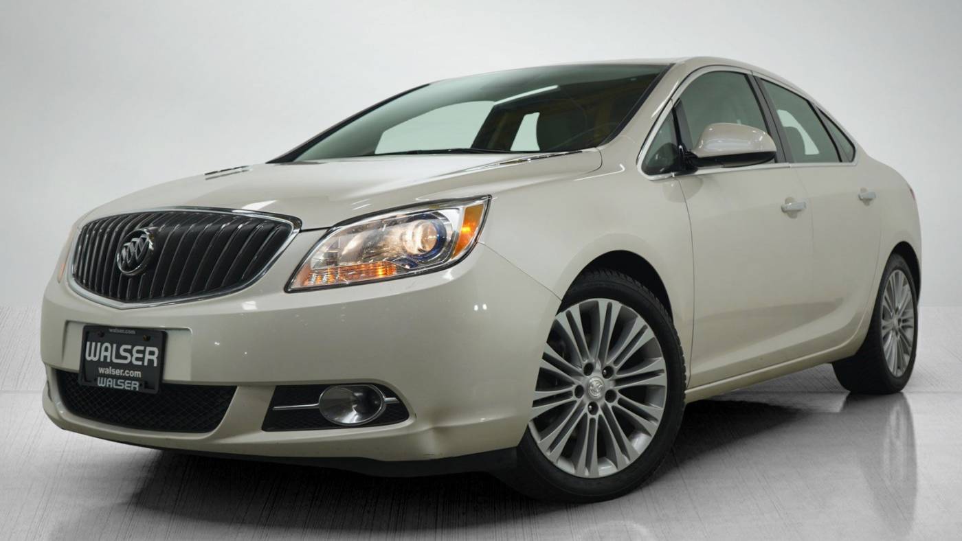 2014 Buick Verano Base — Sedan — 130,790 mi — South St Paul, MN
