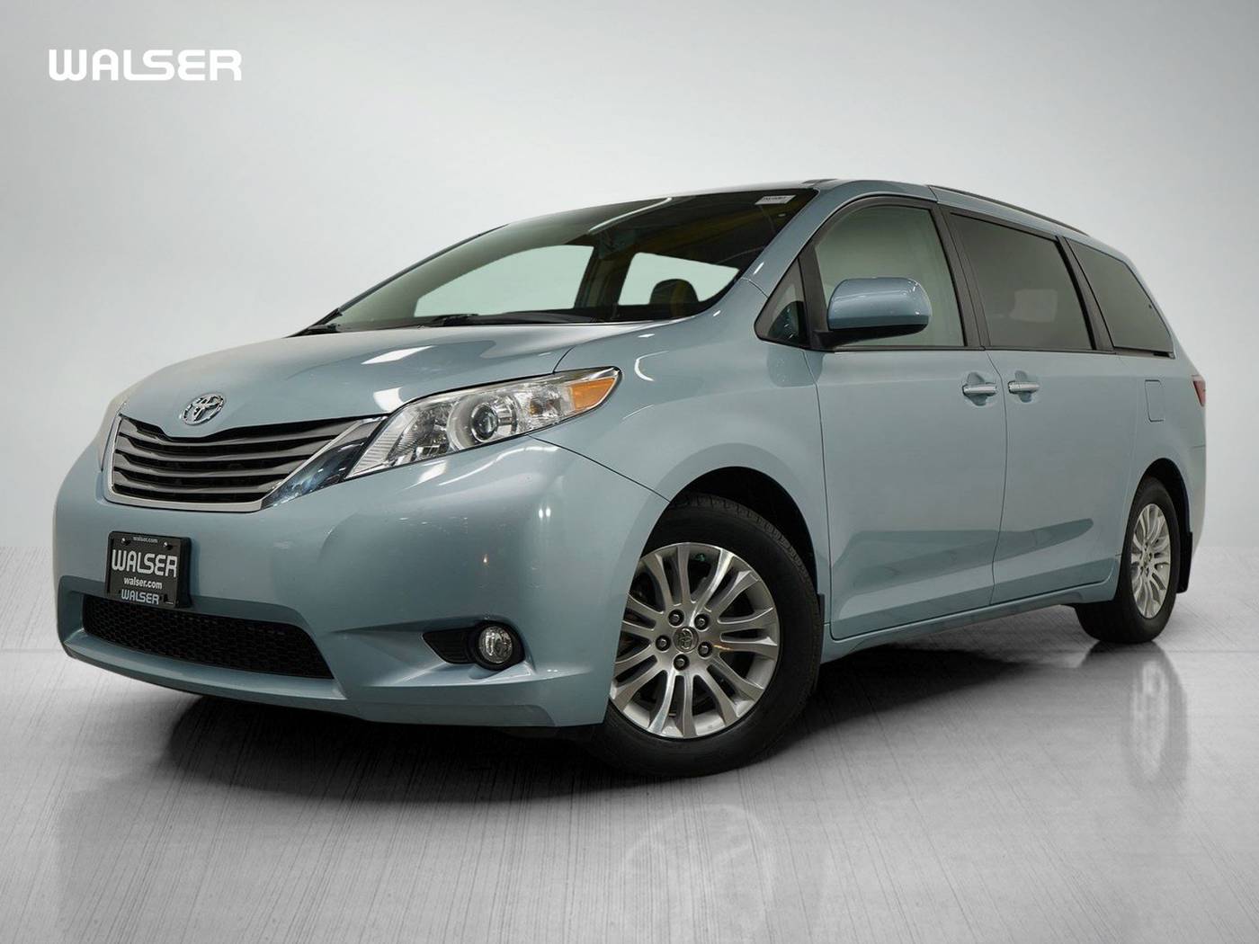 2015 Toyota Sienna XLE — Minivan — 68,622 mi — South St Paul, MN
