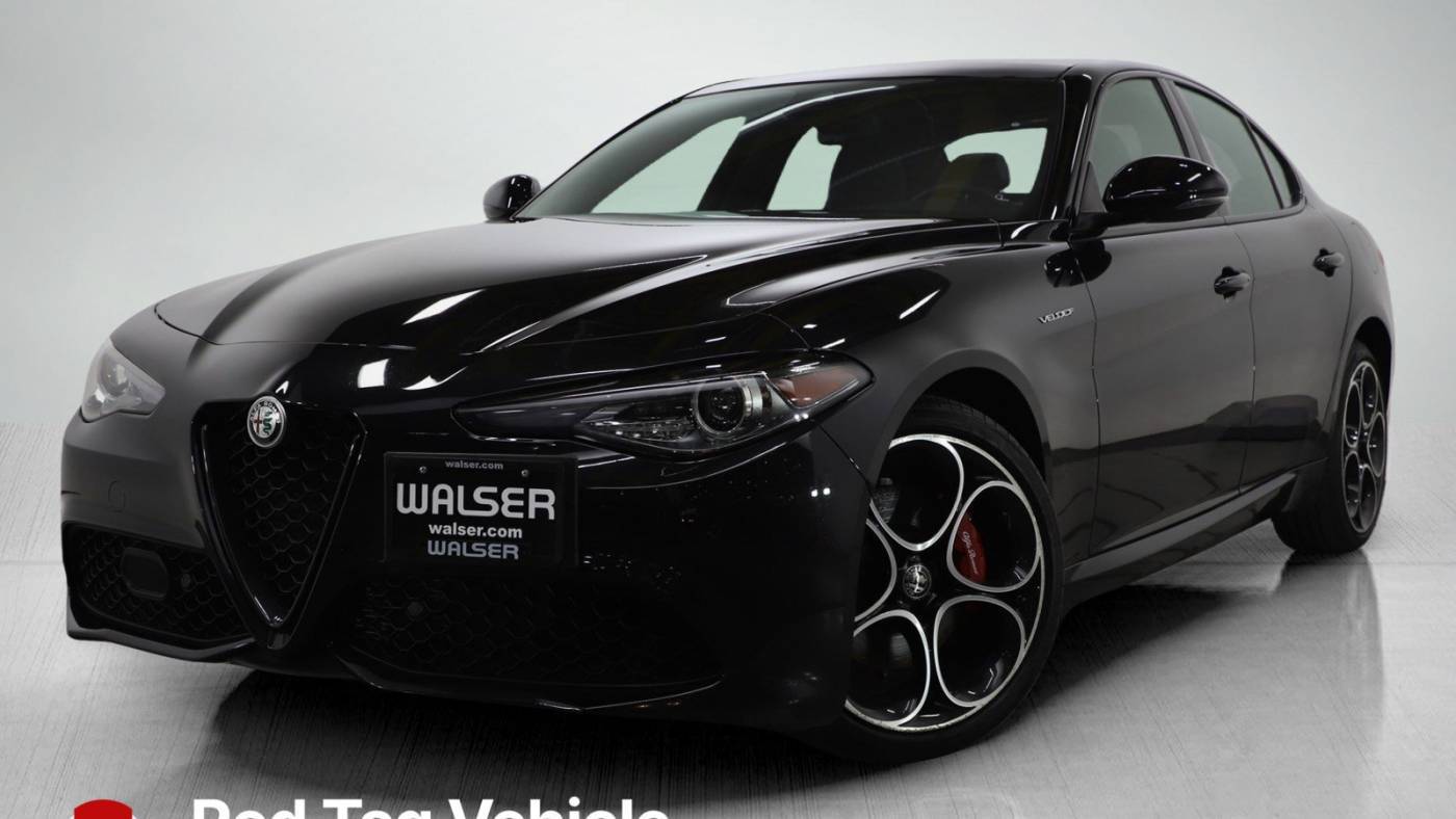 2023 Alfa Romeo Giulia Veloce — Sedan — 26,526 mi — South St Paul, MN