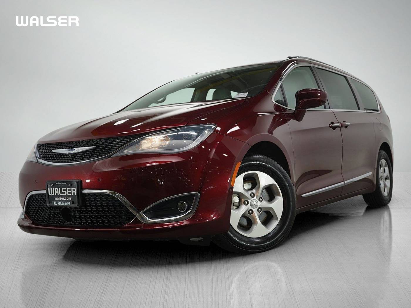 2017 Chrysler Pacifica Touring L Plus — Minivan — 137,263 mi — South St Paul, MN