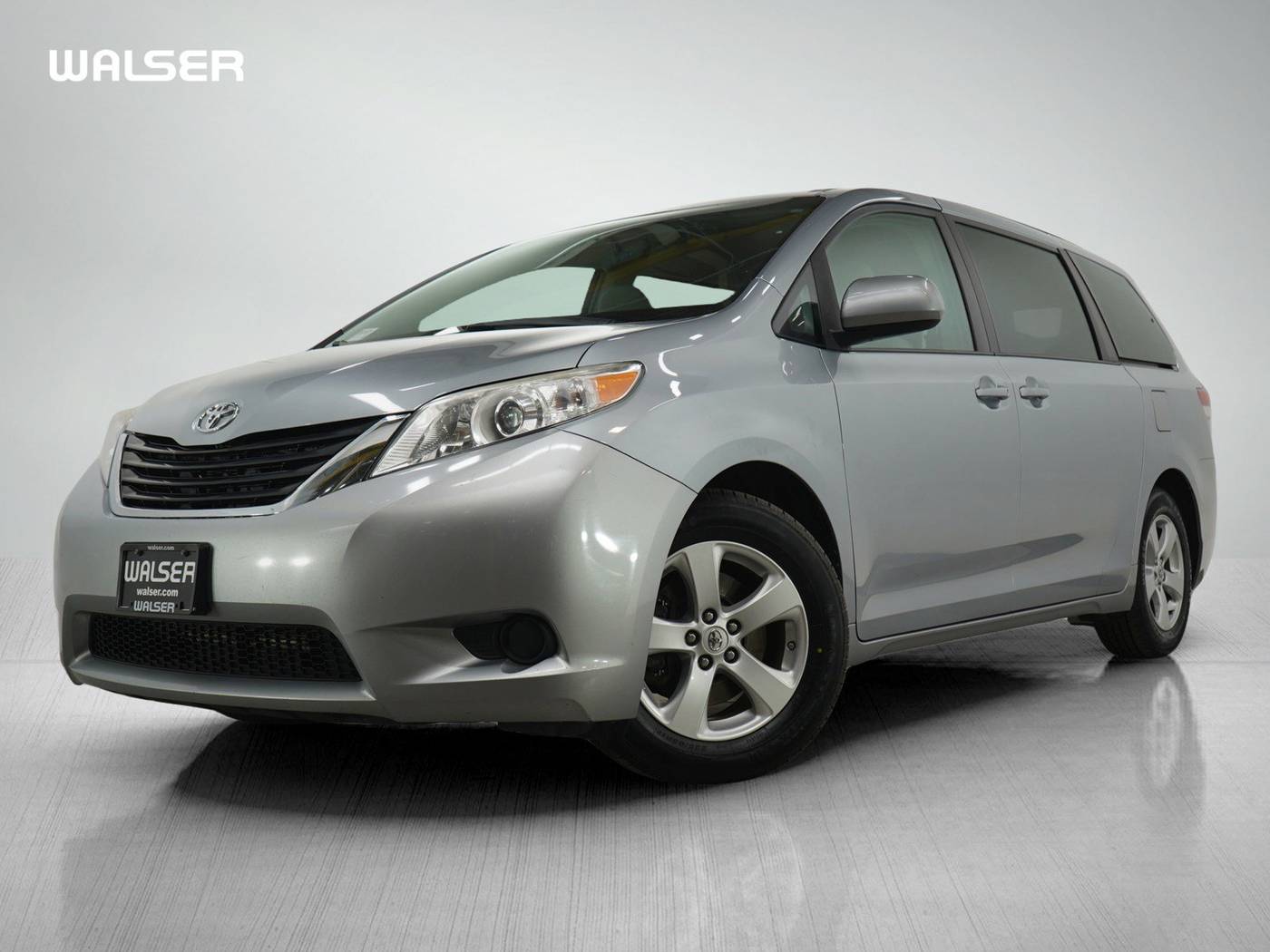 2014 Toyota Sienna LE — Minivan — 105,357 mi — South St Paul, MN