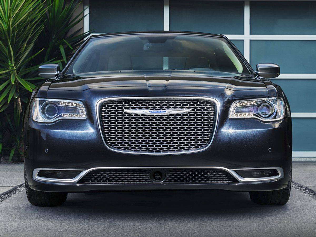 2017 Chrysler 300 C — Sedan — 135,675 mi — Dallas, TX
