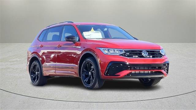 2024 Volkswagen Tiguan SE R-Line Black — SUV — 8,270 mi — Dallas, TX