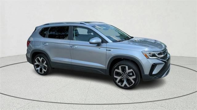 2022 Volkswagen Taos SEL — SUV — 9,756 mi — Dallas, TX