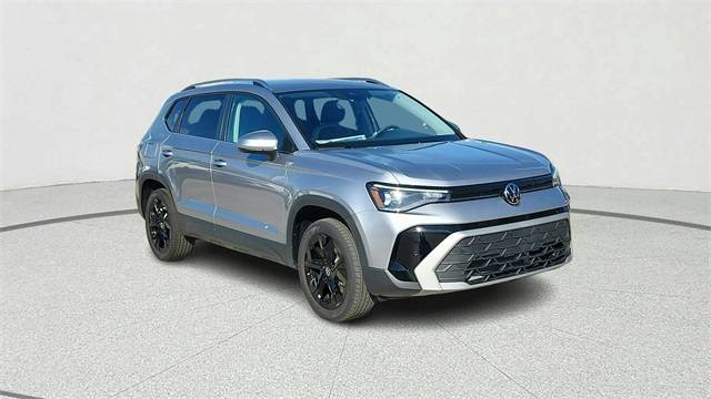 2025 Volkswagen Taos SE — SUV — 5,395 mi — Dallas, TX
