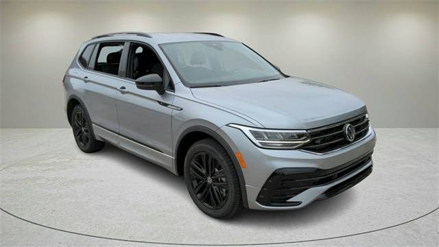2022 Volkswagen Tiguan SE R-Line Black — SUV — 44,843 mi — Dallas, TX