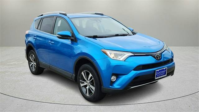 2018 Toyota RAV4 XLE — SUV — 96,663 mi — Dallas, TX