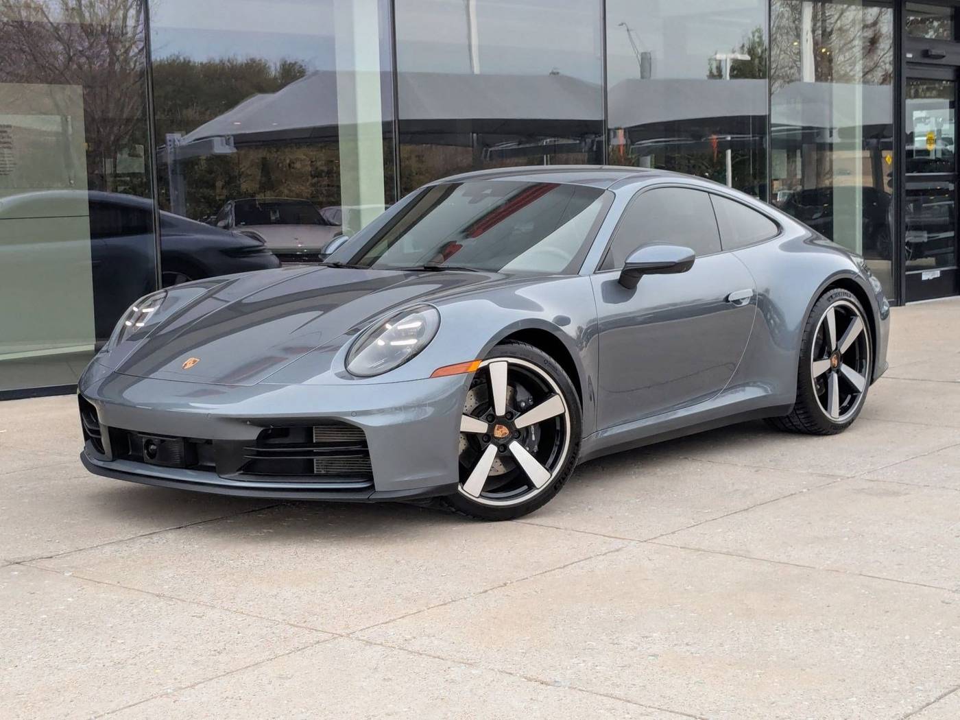 2025 Porsche 911 Carrera