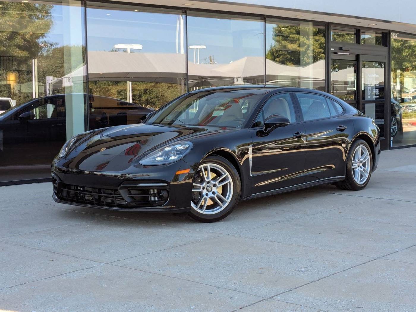 2023 Porsche Panamera 4 — Hatchback — 10,466 mi — Plano, TX