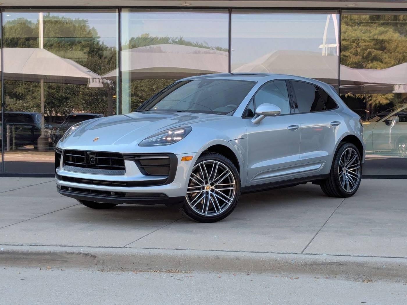 2025 Porsche Macan Macan — SUV — 8,221 mi — Plano, TX