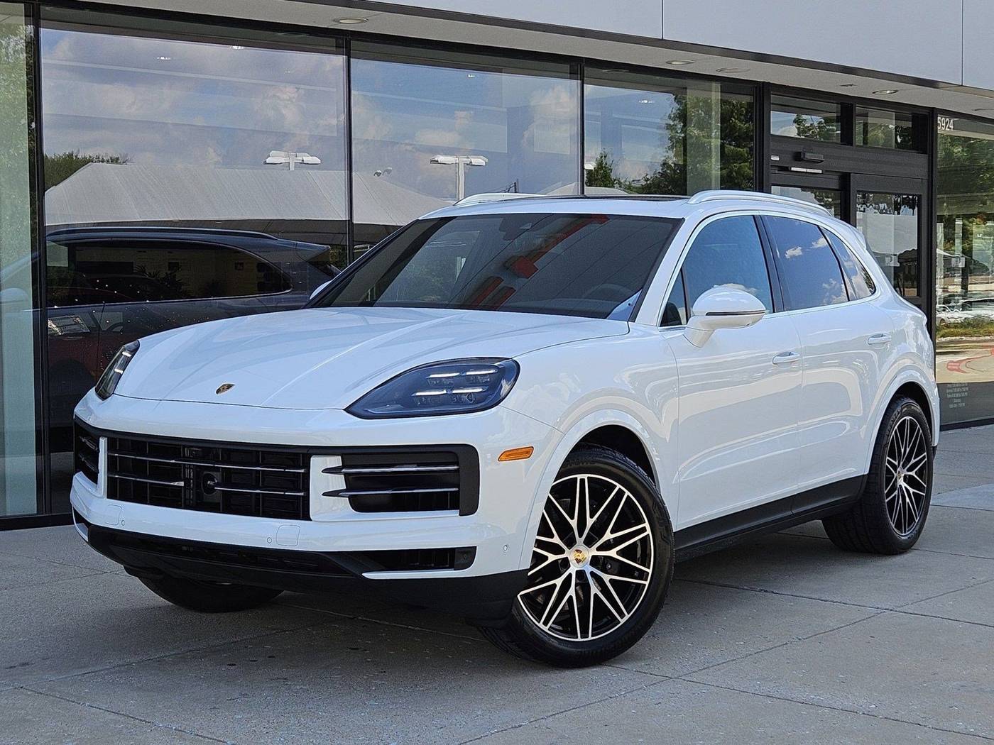 2024 Porsche Cayenne Standard — SUV — 7,300 mi — Plano, TX