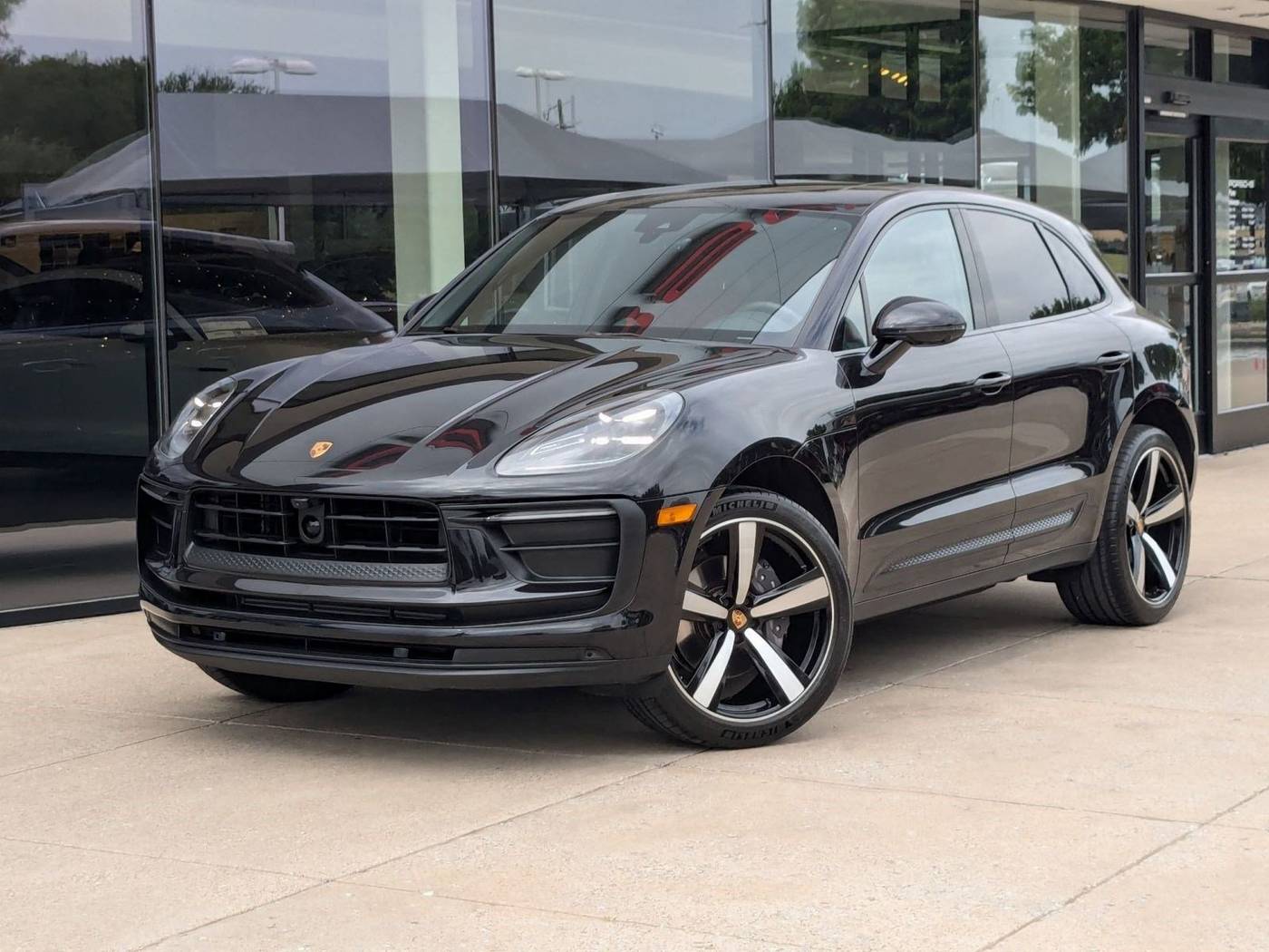 2025 Porsche Macan Macan — SUV — 7,628 mi — Plano, TX