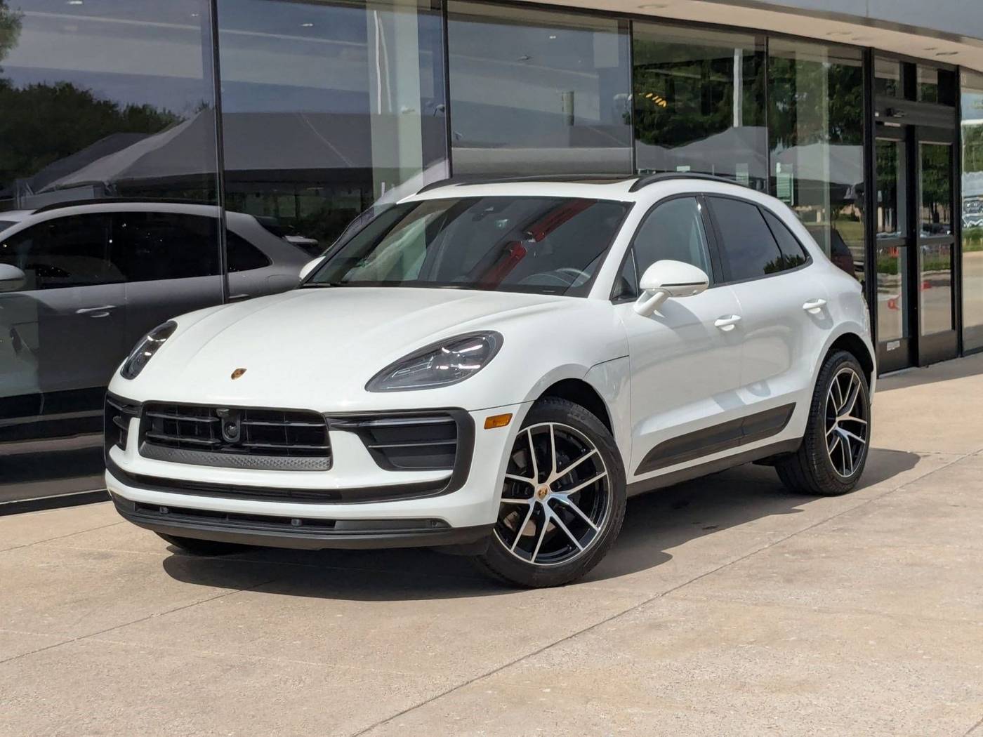 2025 Porsche Macan Macan — SUV — 9,742 mi — Plano, TX