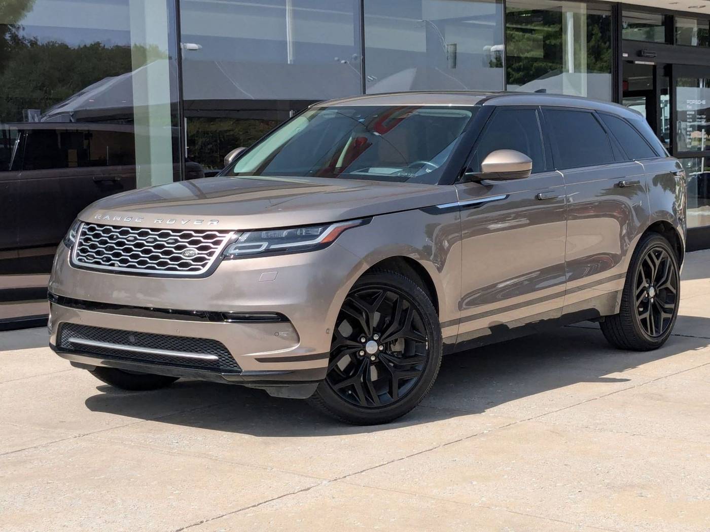 2018 Land Rover Range Rover Velar R-Dynamic SE — SUV — 106,548 mi — Plano, TX