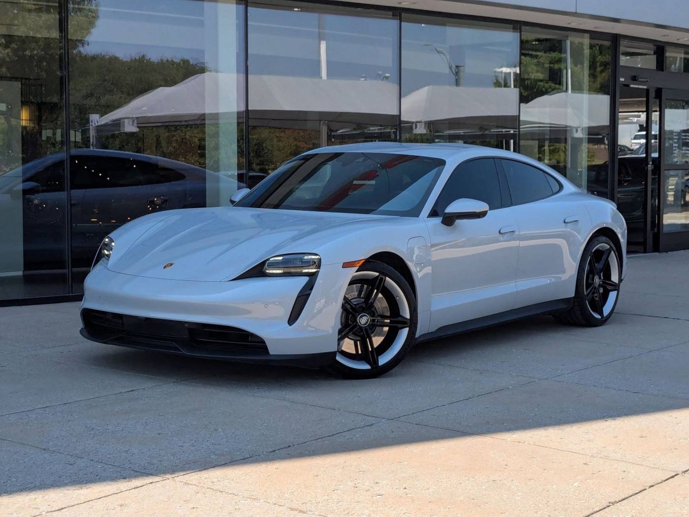 2022 Porsche Taycan Standard — Sedan — 23,443 mi — Plano, TX