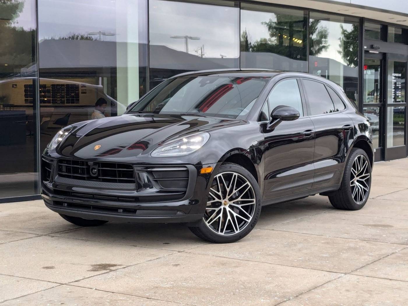 2025 Porsche Macan Macan — SUV — 8,450 mi — Plano, TX