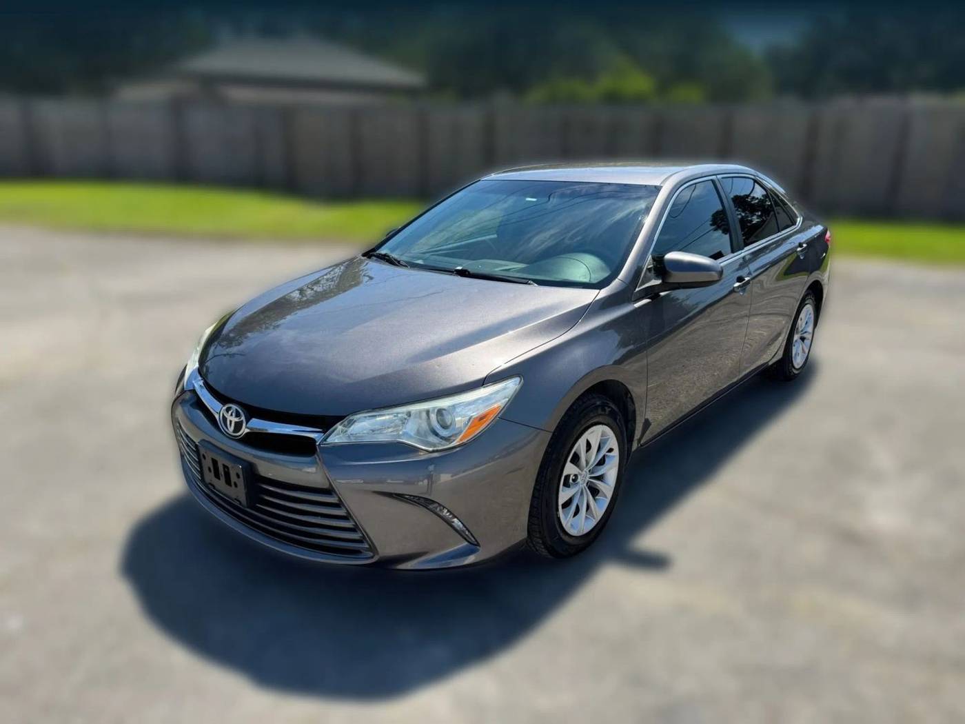 2016 Toyota Camry LE — Sedan — 40,560 mi — Baton Rouge, LA