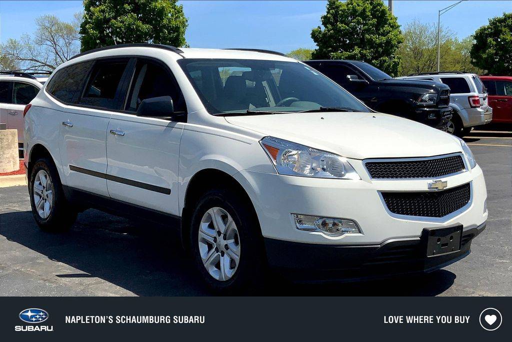 2012 Chevrolet Traverse LS — SUV — 70,824 mi — Schaumburg, IL