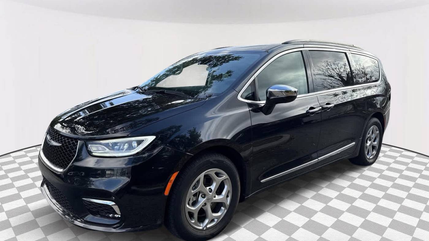 2023 Chrysler Pacifica Limited — Minivan — 66,167 mi — Wesley Chapel, FL