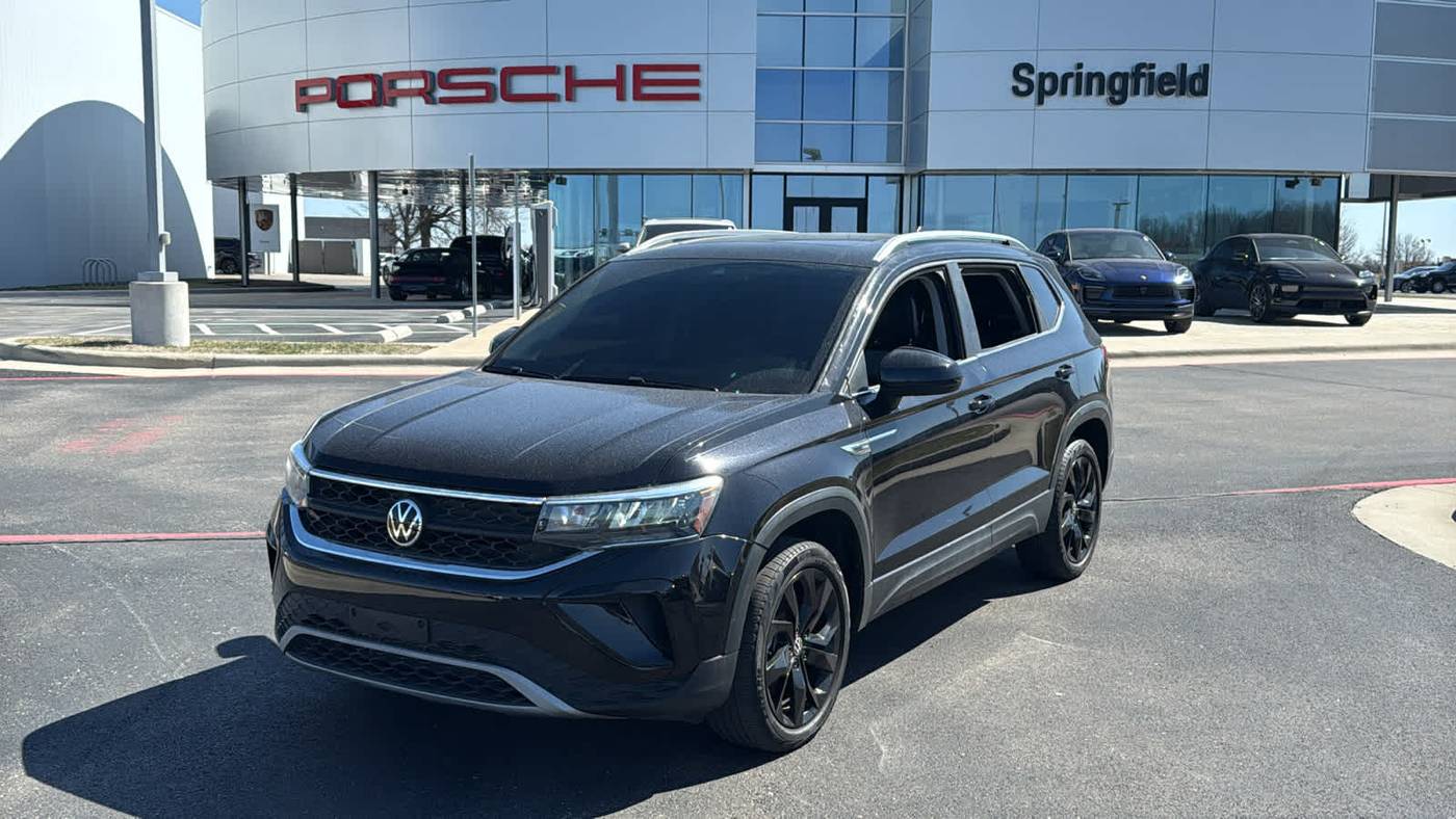 2022 Volkswagen Taos SE — SUV — 23,143 mi — Springfield, MO
