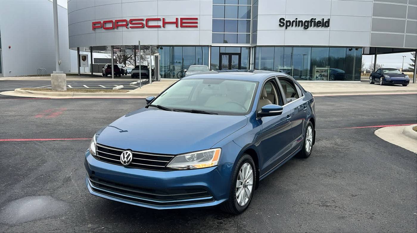 2016 Volkswagen Jetta 1.4T SE — Sedan — 107,745 mi — Springfield, MO