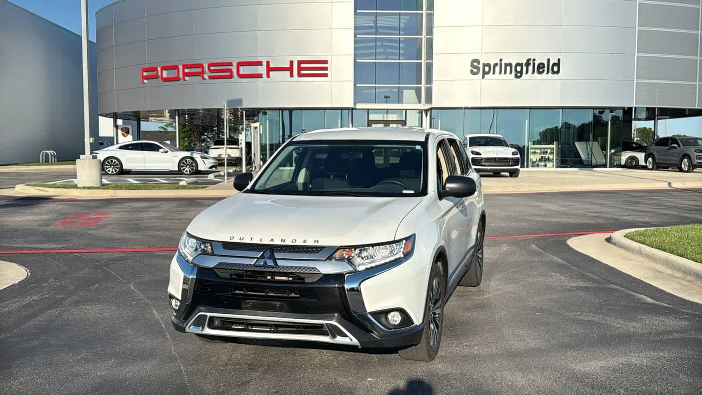 2020 Mitsubishi Outlander ES — SUV — 90,310 mi — Springfield, MO