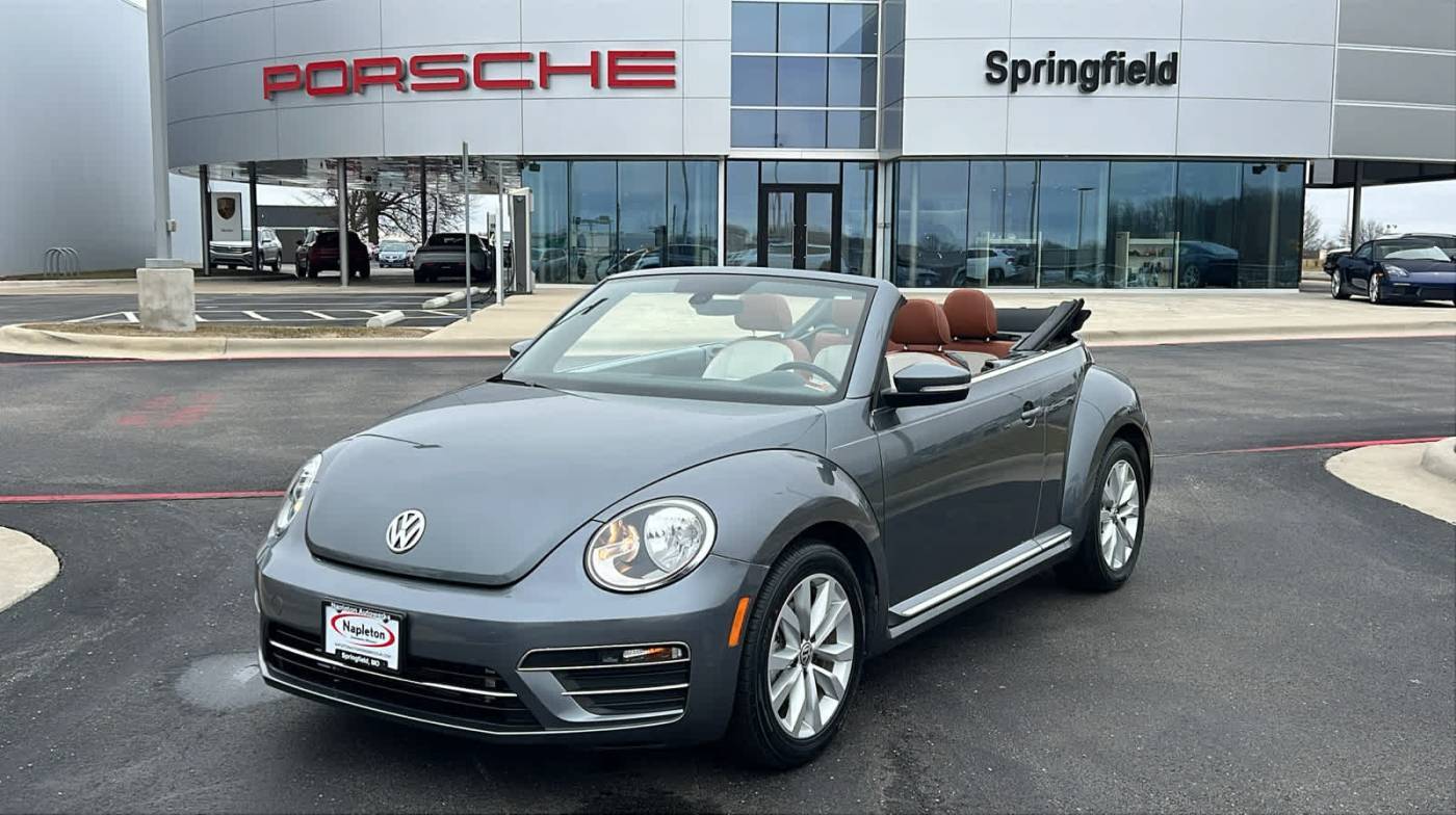 2017 Volkswagen Beetle 1.8T Classic — Convertible — 9,295 mi — Springfield, MO
