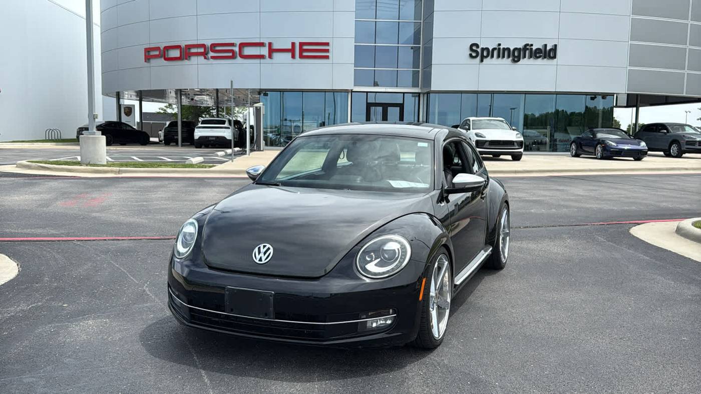 2013 Volkswagen Beetle Turbo Fender Edition — Hatchback — 68,352 mi — Springfield, MO