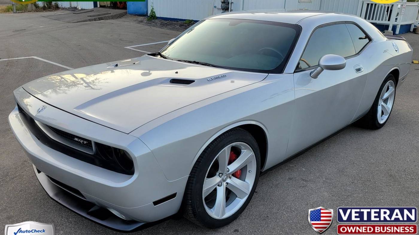 2010 Dodge Challenger SRT8 — Coupe — 75,970 mi — Waterford, MI