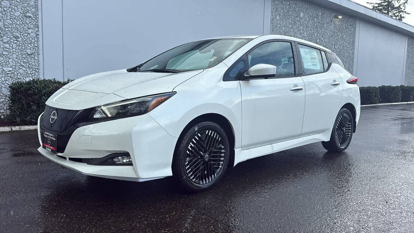 2025 Nissan LEAF SV PLUS — Hatchback — 15 mi — Portland, OR