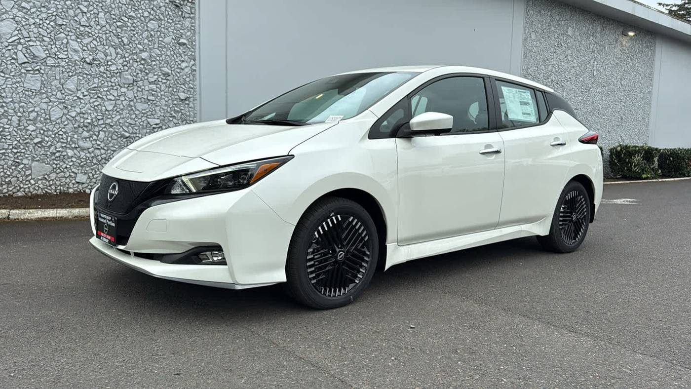 2025 Nissan LEAF SV PLUS — Hatchback — 10 mi — Portland, OR