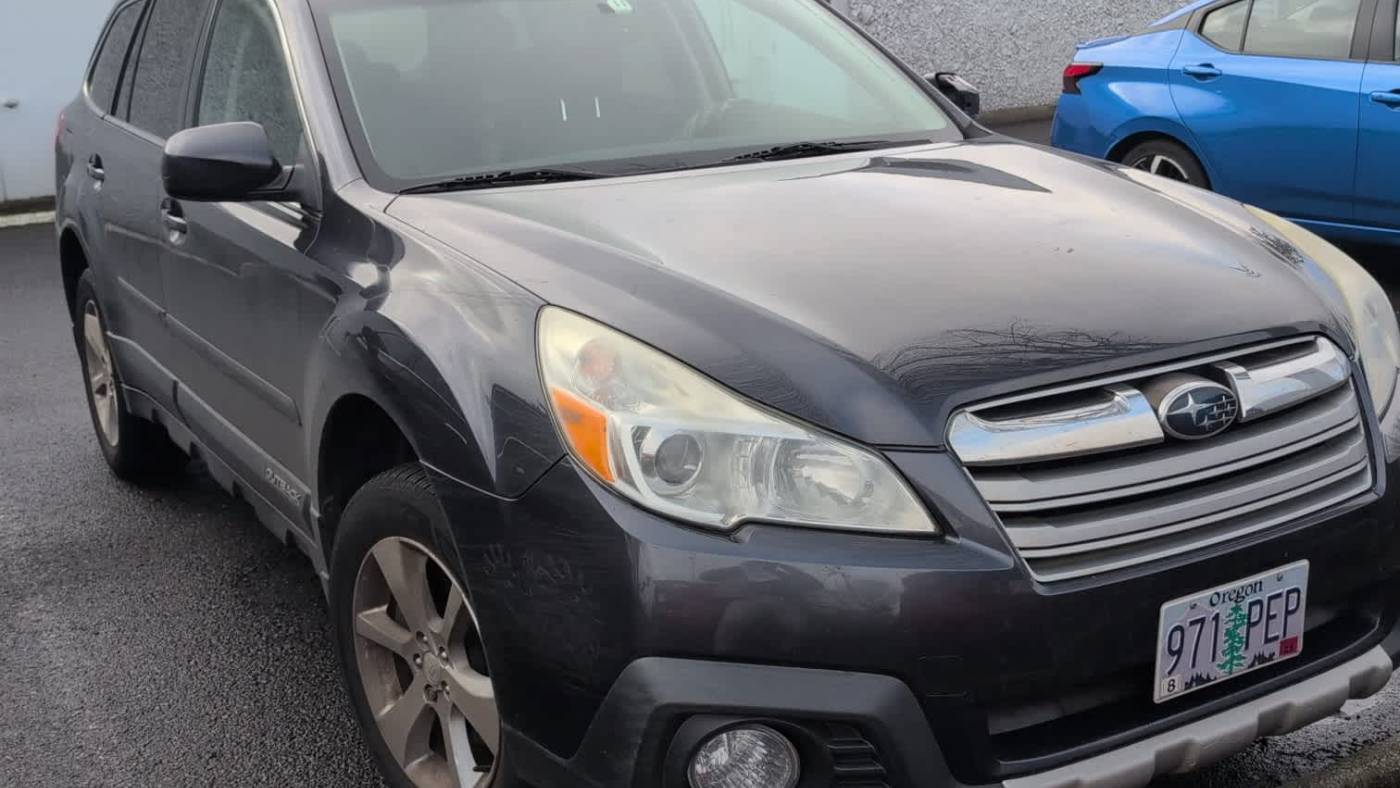 2013 Subaru Outback 3.6R Limited — SUV — 165,047 mi — Portland, OR