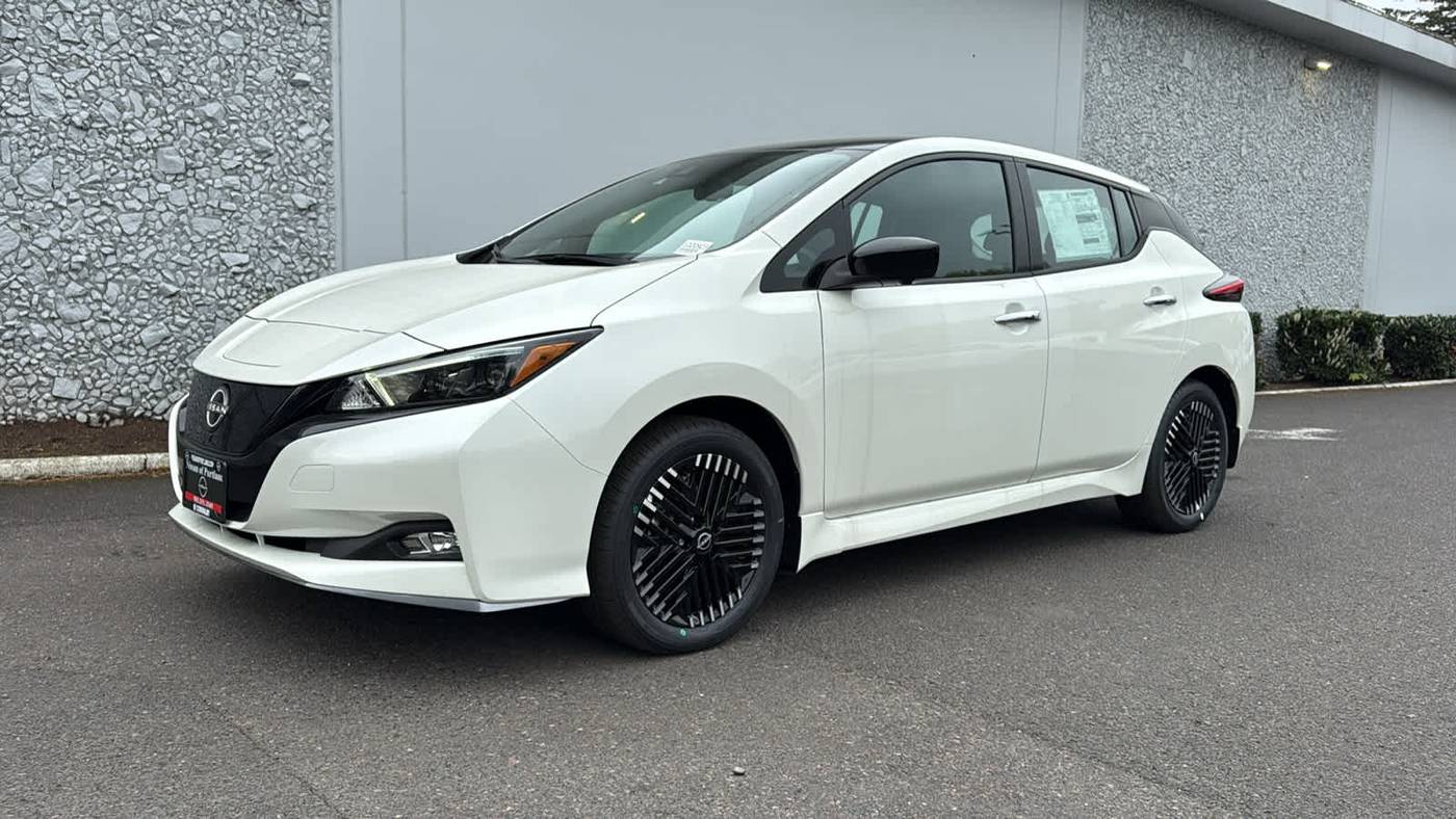 2025 Nissan LEAF SV PLUS — Hatchback — 15 mi — Portland, OR