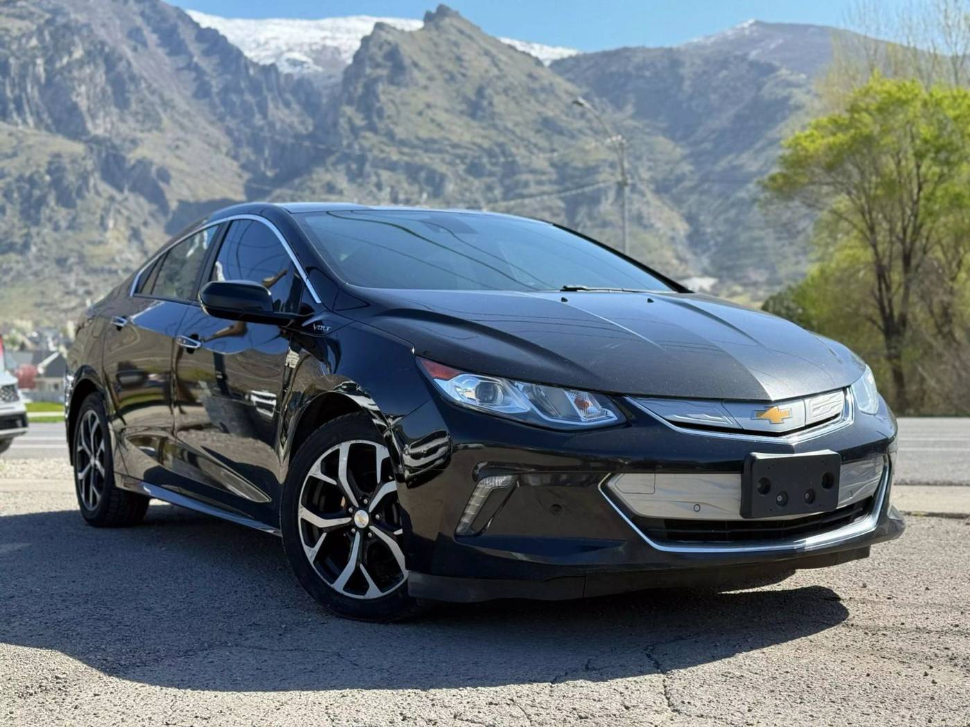 2018 Chevrolet Volt Premier — Sedan — 100,945 mi — Springville, UT