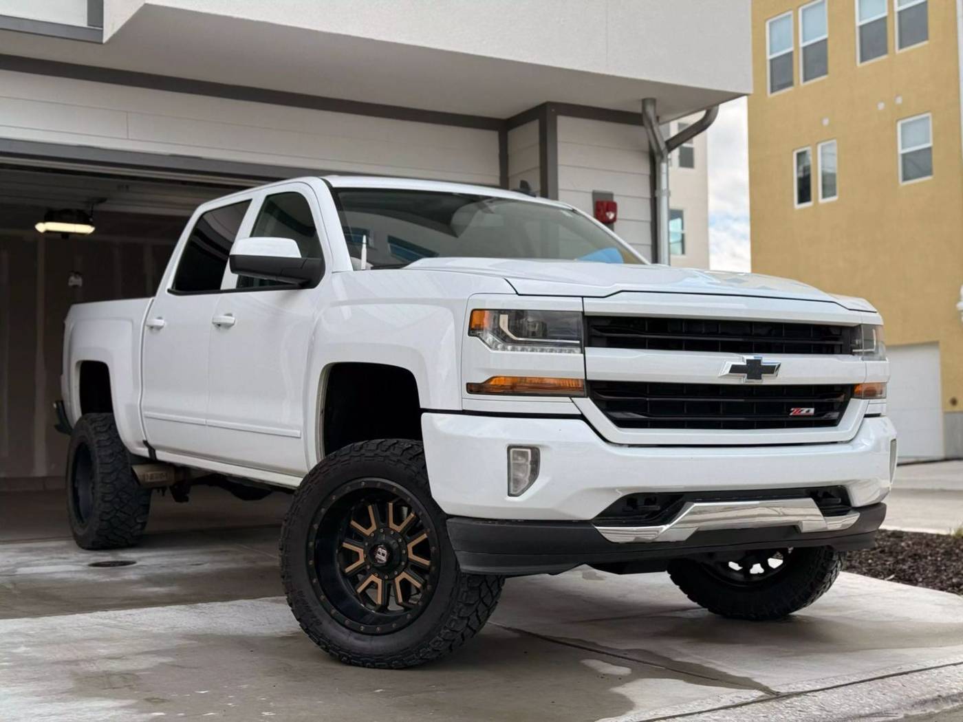 2017 Chevrolet Silverado 1500 LT — Pickup Truck — 138,772 mi — Springville, UT