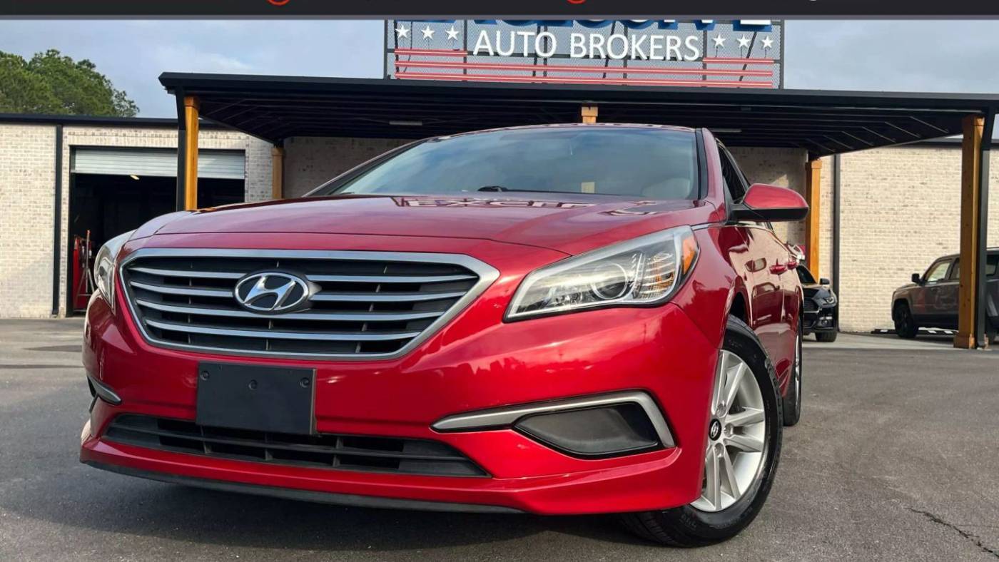 2017 Hyundai Sonata SE — Sedan — 103,942 mi — Long Beach, MS