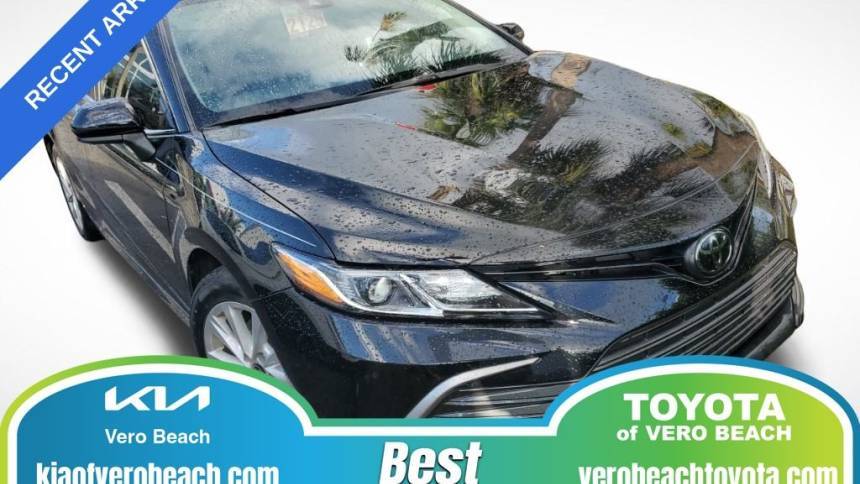 2022 Toyota Camry LE — Sedan — 39,093 mi — Vero Beach, FL