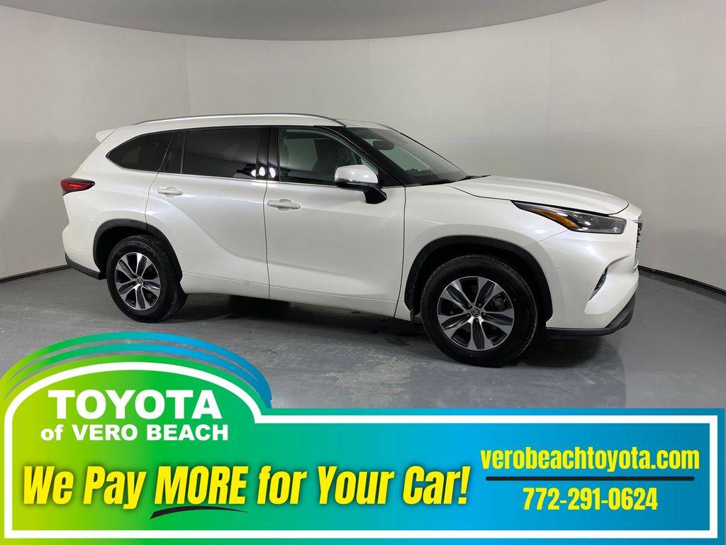 2021 Toyota Highlander XLE — SUV — 73,903 mi — Vero Beach, FL