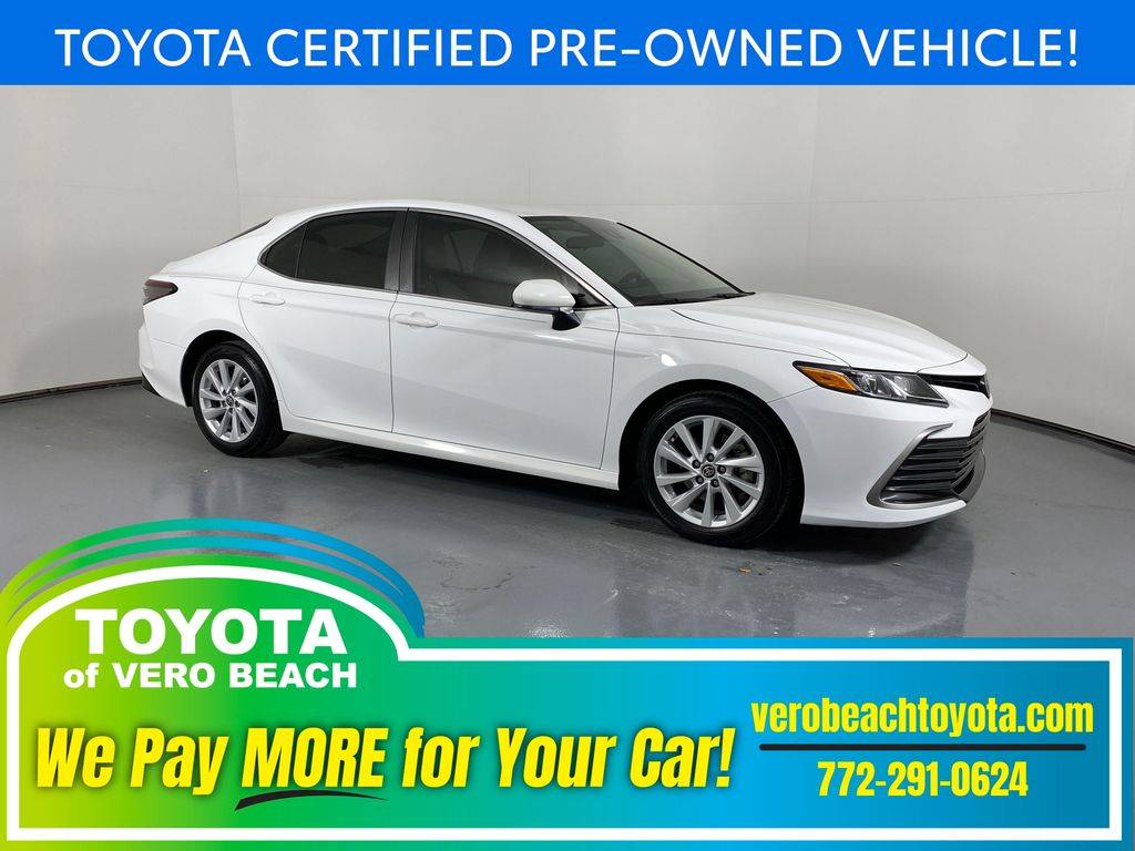 2022 Toyota Camry LE — Sedan — 29,714 mi — Vero Beach, FL