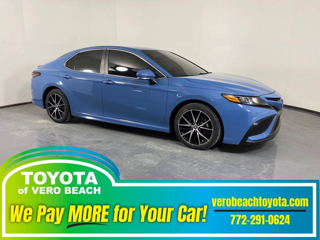 2023 Toyota Camry SE — Sedan — 43,001 mi — Vero Beach, FL
