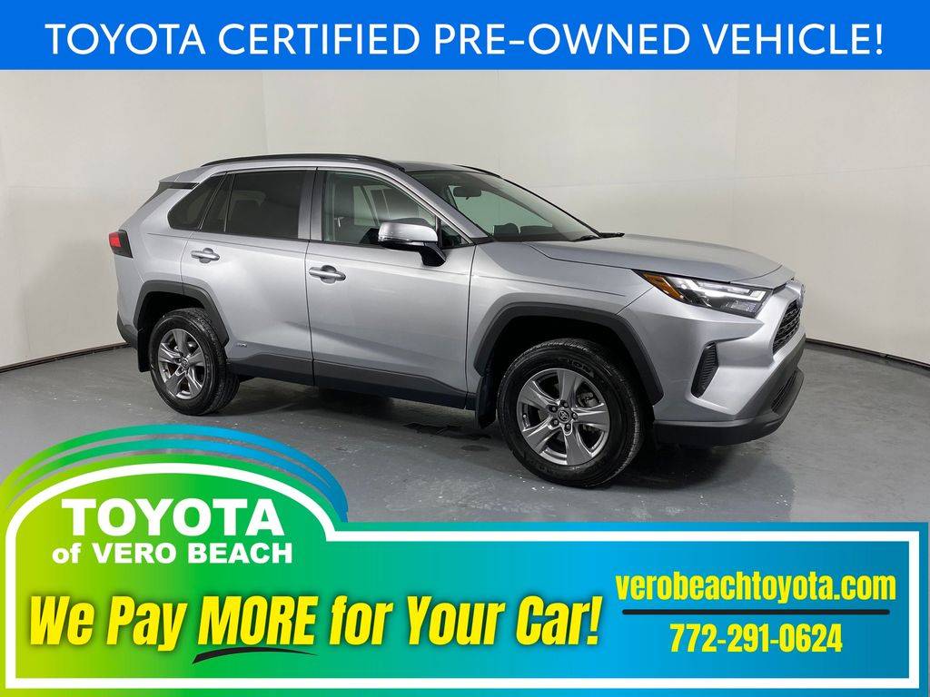 2024 Toyota RAV4 Hybrid XLE — SUV — 30,256 mi — Vero Beach, FL