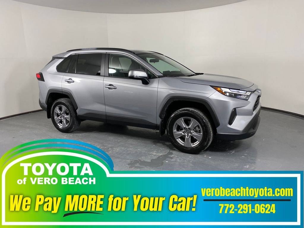 2025 Toyota RAV4 XLE — SUV — 377 mi — Vero Beach, FL