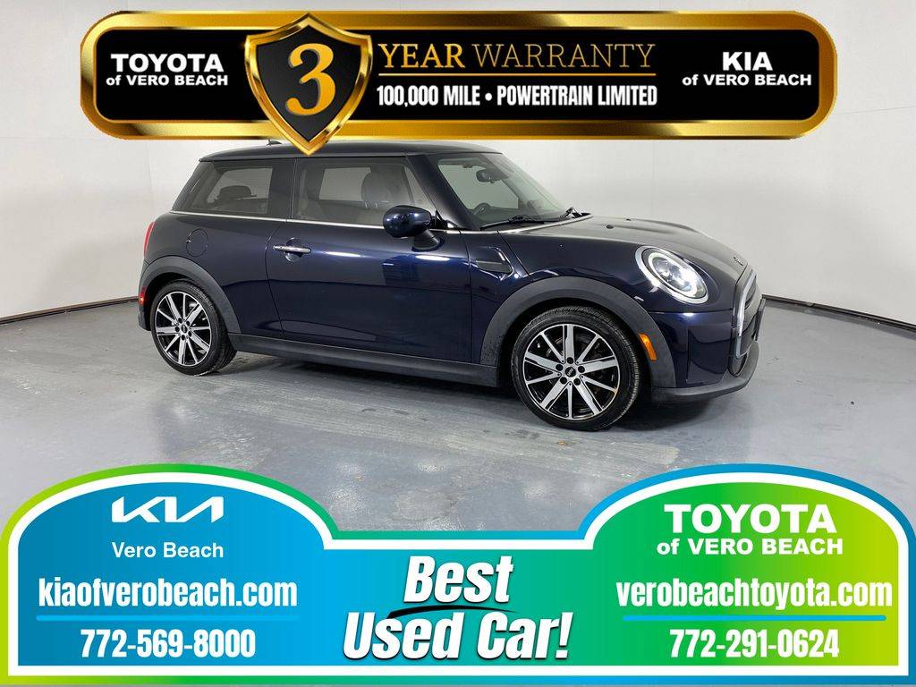 2022 MINI Hardtop Cooper — Hatchback — 38,572 mi — Vero Beach, FL
