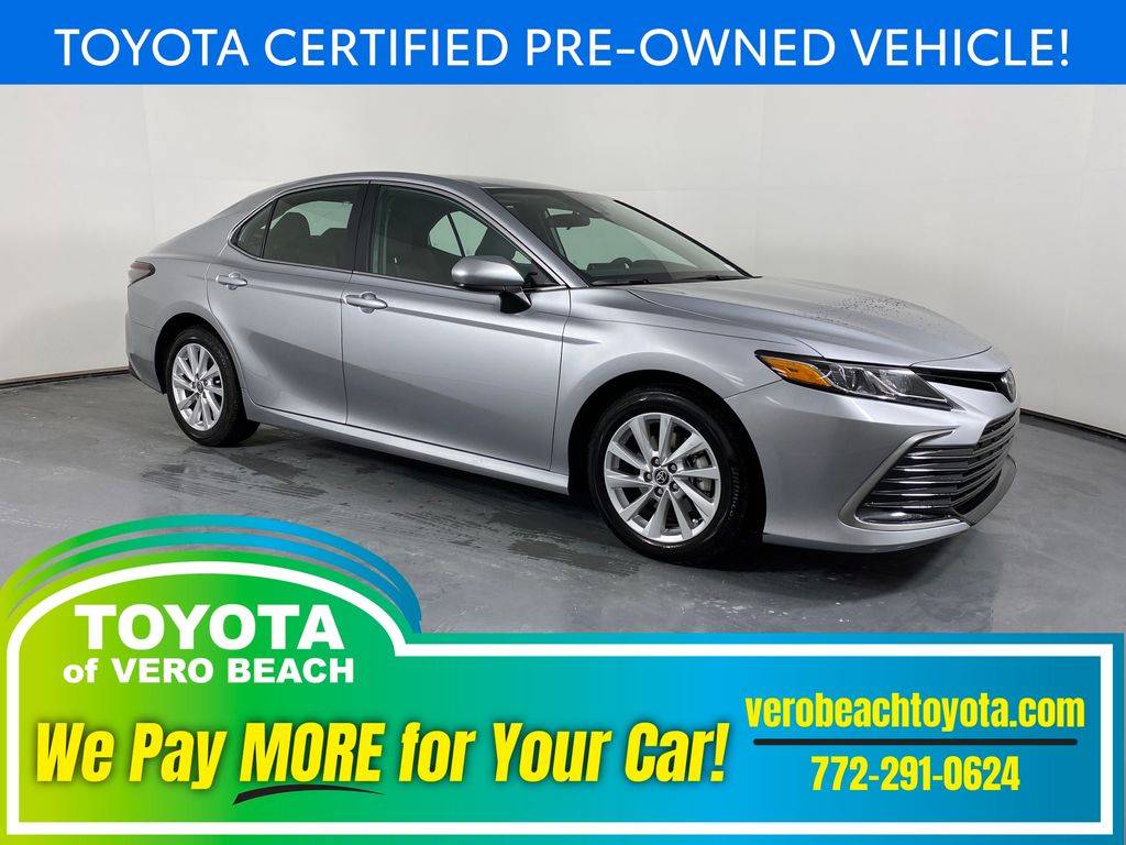 2023 Toyota Camry LE — Sedan — 14,599 mi — Vero Beach, FL