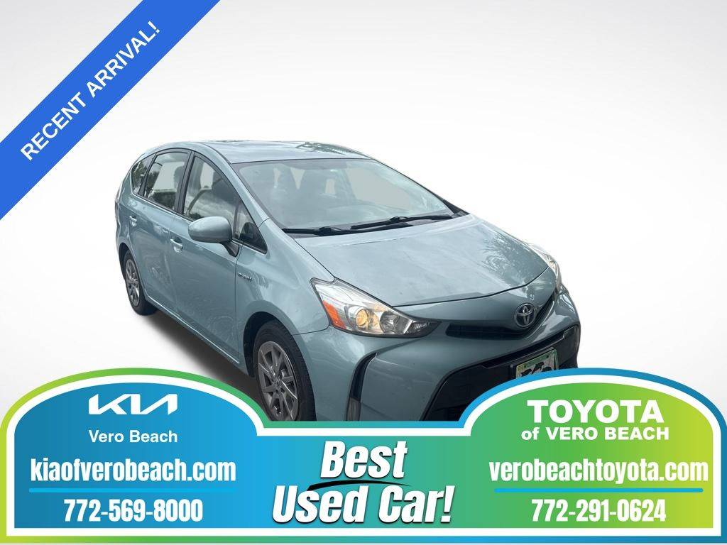 2017 Toyota Prius v Three — Wagon — 124,704 mi — Vero Beach, FL