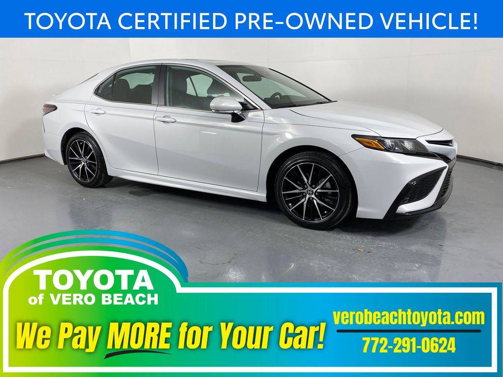 2024 Toyota Camry SE — Sedan — 9,347 mi — Vero Beach, FL